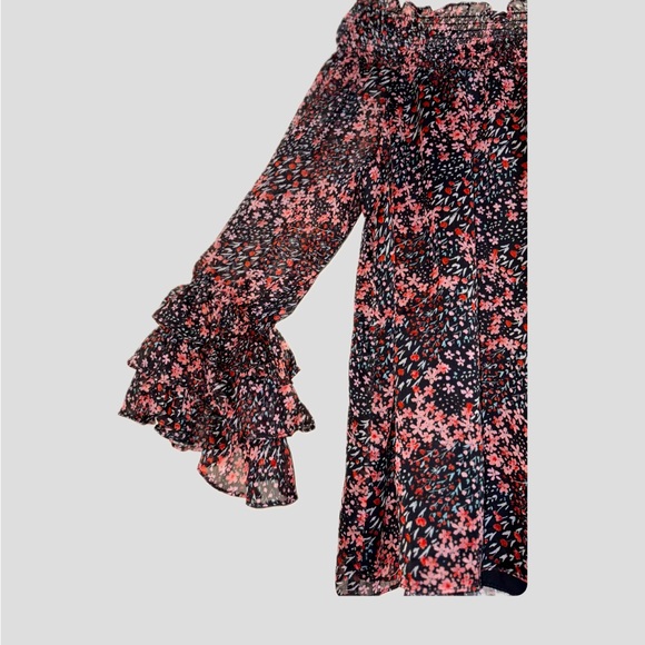 CeCe Floral Blouse with Eleastic Neckline Size M - Picture 2 of 5